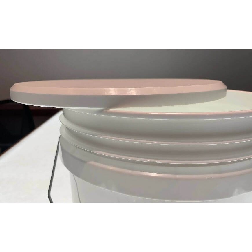 Dougs Bucket Lid 1.0 - Personalized by Doug’s Bucket Lids - Bait,board,Bucket,Cutting,Cutting Board,dougs,Fishing,Hand Made,Personalized,Tackle